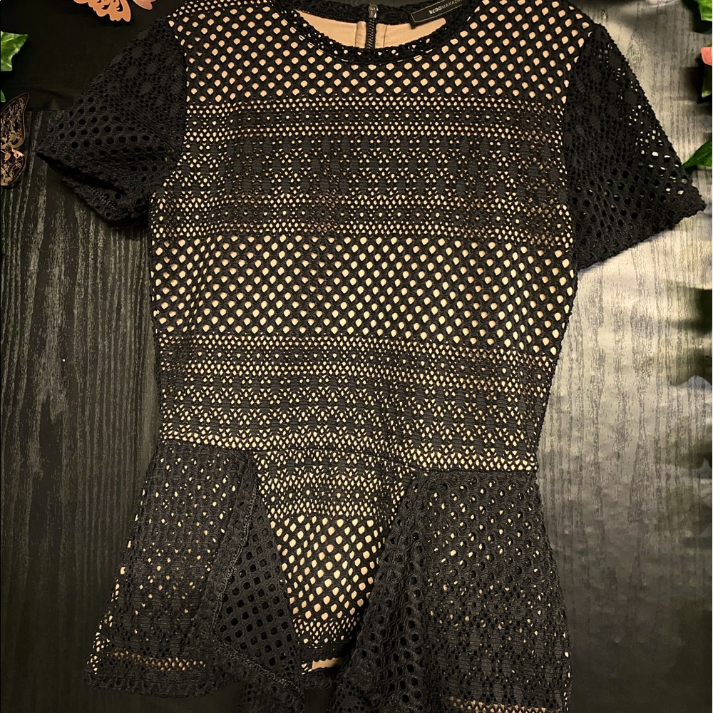 Black and Cream lace BCBG Max Azria top